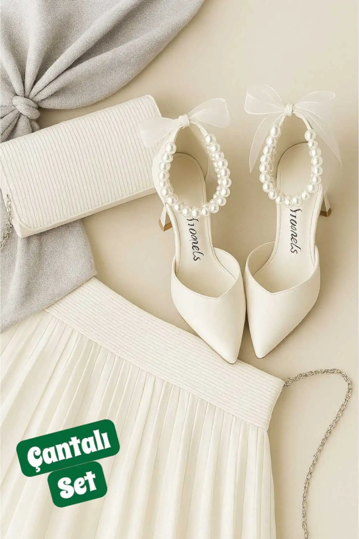 کفش پاشنه بلند زنانه  پاشنه کوتاه 7 سانتی مدل مرواریدی سفید،  مجلسی برای روزهای ویژه برند Genel Markalar - 7983 کفش پاشنه بلند زنانه پاشنه کوتاه 7 سانتی مدل مرواریدی سفید، مجلسی برای روزهای ویژه برند Genel Markalar - 7983