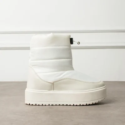 بوت و نیم‌ بوت زنانه کتانی کرم رنگ کفی ضخیم راحت مخصص زمستان از پارچه مقام برند Genel Markalar - 7693