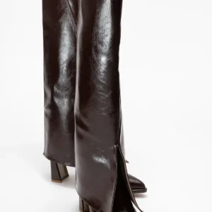 بوت و نیم‌ بوت زنانه کمرنگ قهه‌ای با پاشنه پهن برند luvishoes - 7559