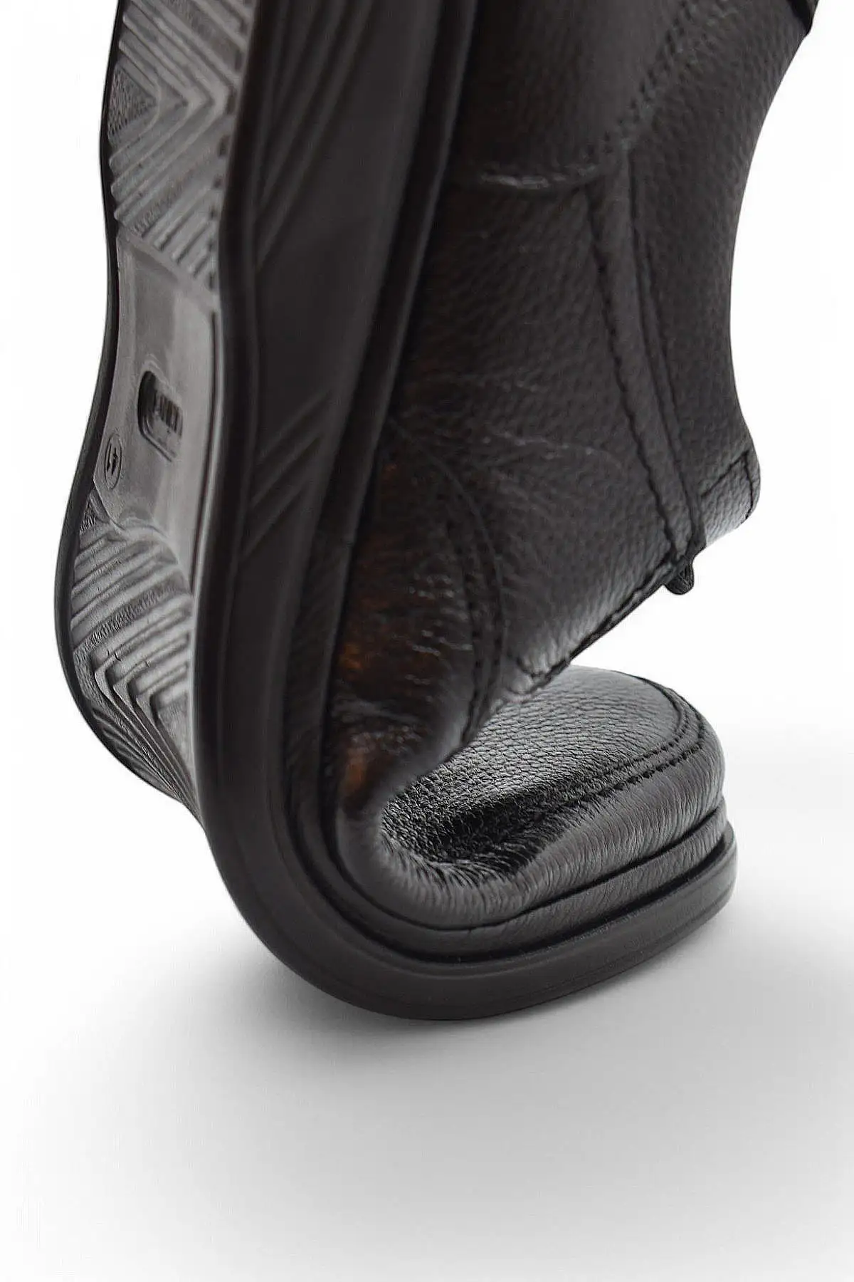 کفش روزمره مردانه   طبی TAB8050 با کفی اورتوپدیک و چرم طبیعی، مناسب برای فصل به عنوان  بابا. برند ISPARTALILAR - 7905 کفش روزمره مردانه طبی TAB8050 با کفی اورتوپدیک و چرم طبیعی، مناسب برای فصل به عنوان بابا. برند ISPARTALILAR - 7905