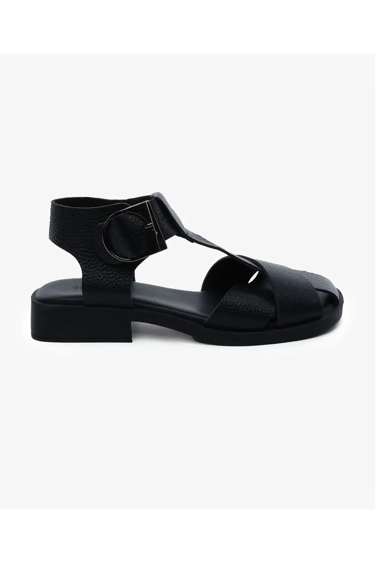 کفش صندل زنانه   مشکی از چرم طبیعی برند Greyder - 8235 کفش صندل زنانه مشکی از چرم طبیعی برند Greyder - 8235