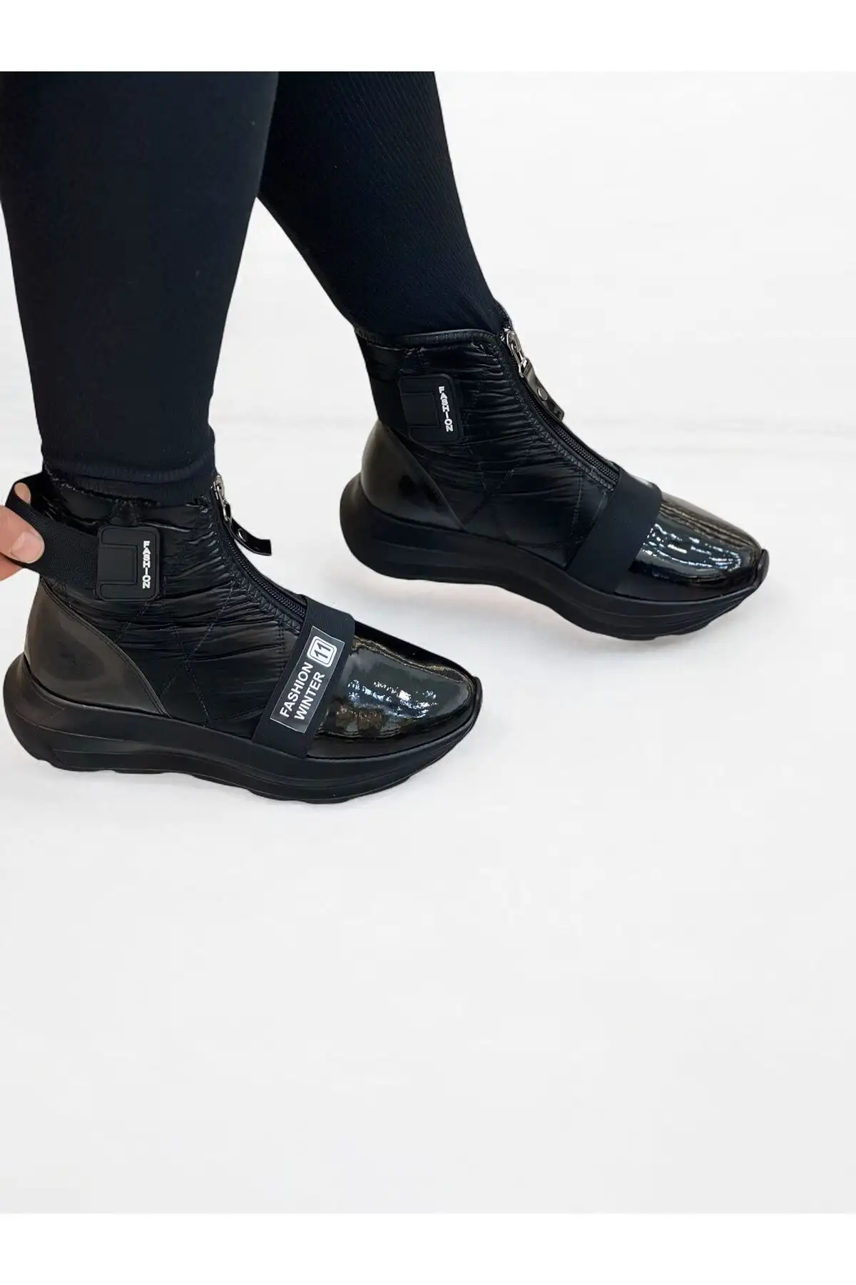 بوت و نیم بوت زنانه کفش رزمره  از پارچه نازک مخصص فصل زمستان برند LABRONA - 8369 بوت و نیم بوت زنانه کفش رزمره از پارچه نازک مخصص فصل زمستان برند LABRONA - 8369