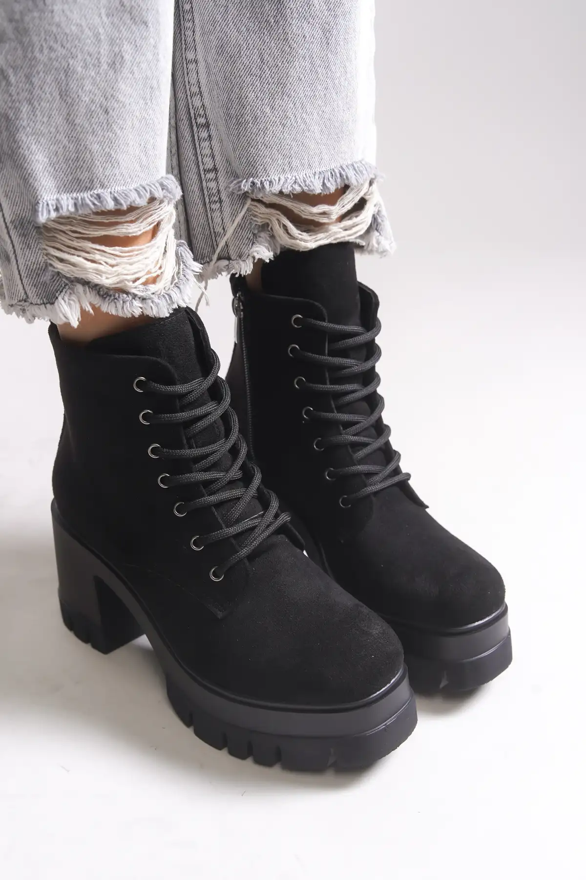 بوت و نیم‌ بوت زنانه پاشنه‌دار نانر 0012504 مشکی سئدی برند Riccon - 7775