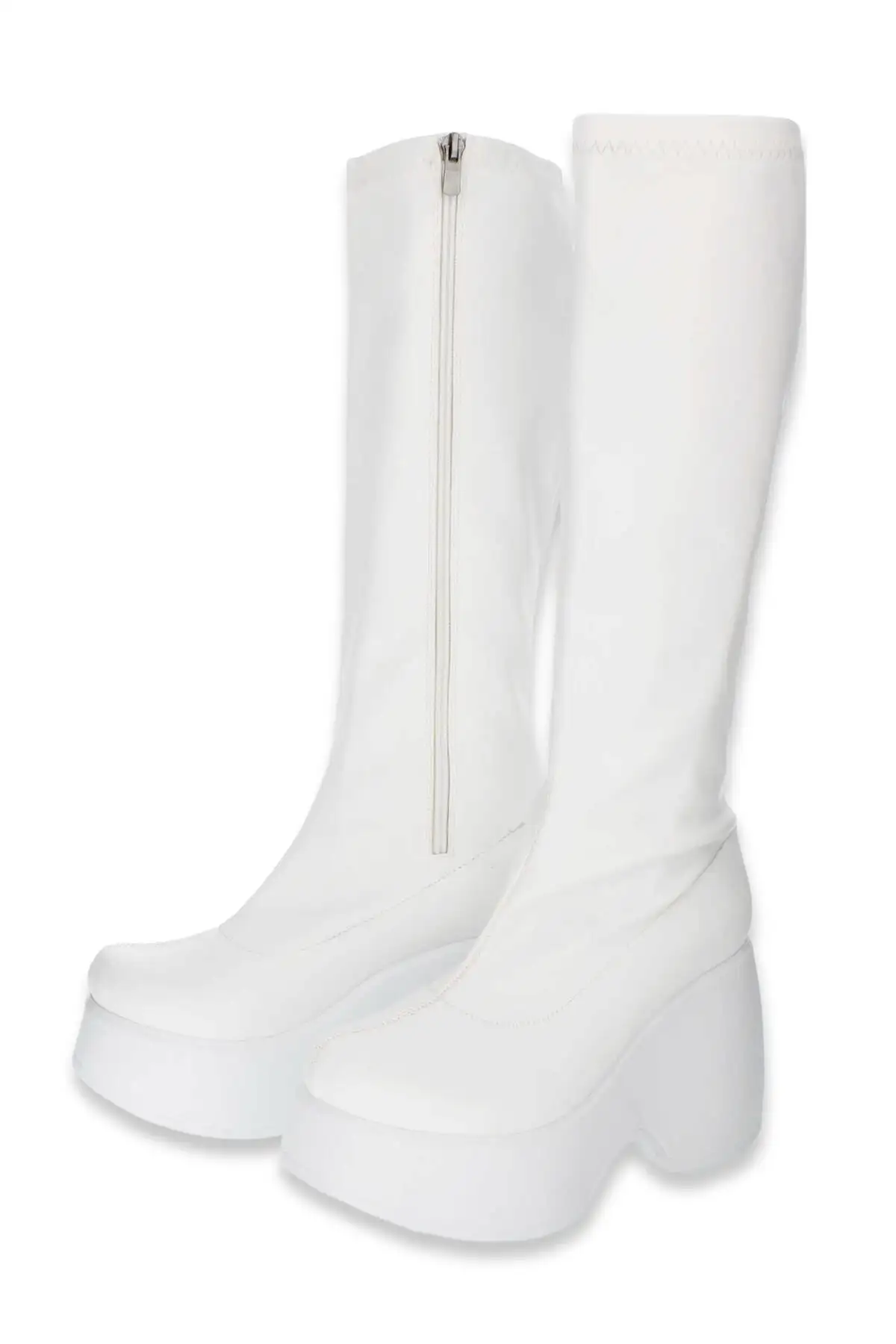 بوت و نیم بوت زنانه   سفید با زیره ضخیم  زیپ تا زیر زان برند CZ London - 8124 بوت و نیم بوت زنانه سفید با زیره ضخیم زیپ تا زیر زان برند CZ London - 8124
