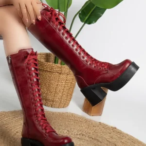 بوت و نیم‌ بوت زنانه چکمه پستالی با بند برند BUİSTİ - 8106