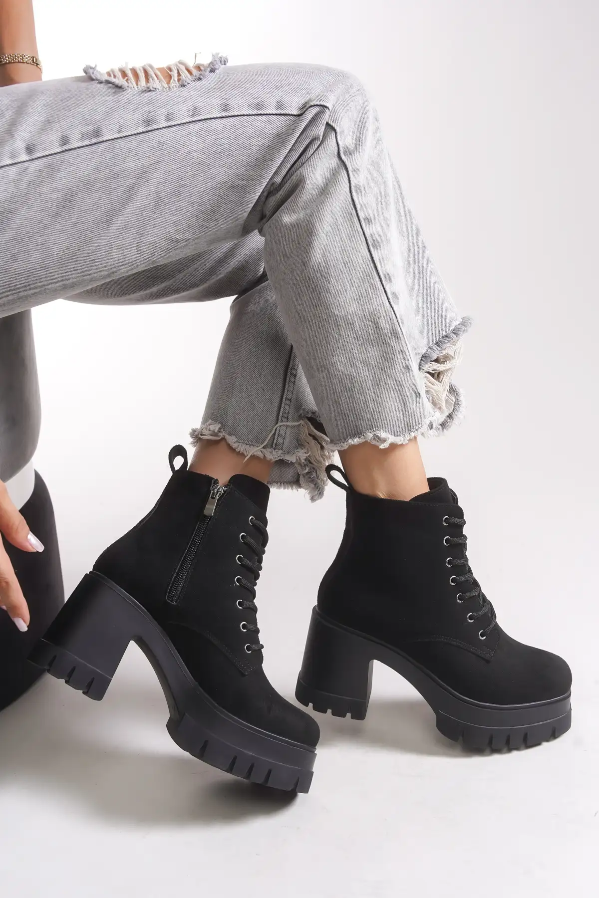 بوت و نیم‌ بوت زنانه پاشنه‌دار نانر 0012504 مشکی سئدی برند Riccon - 7775