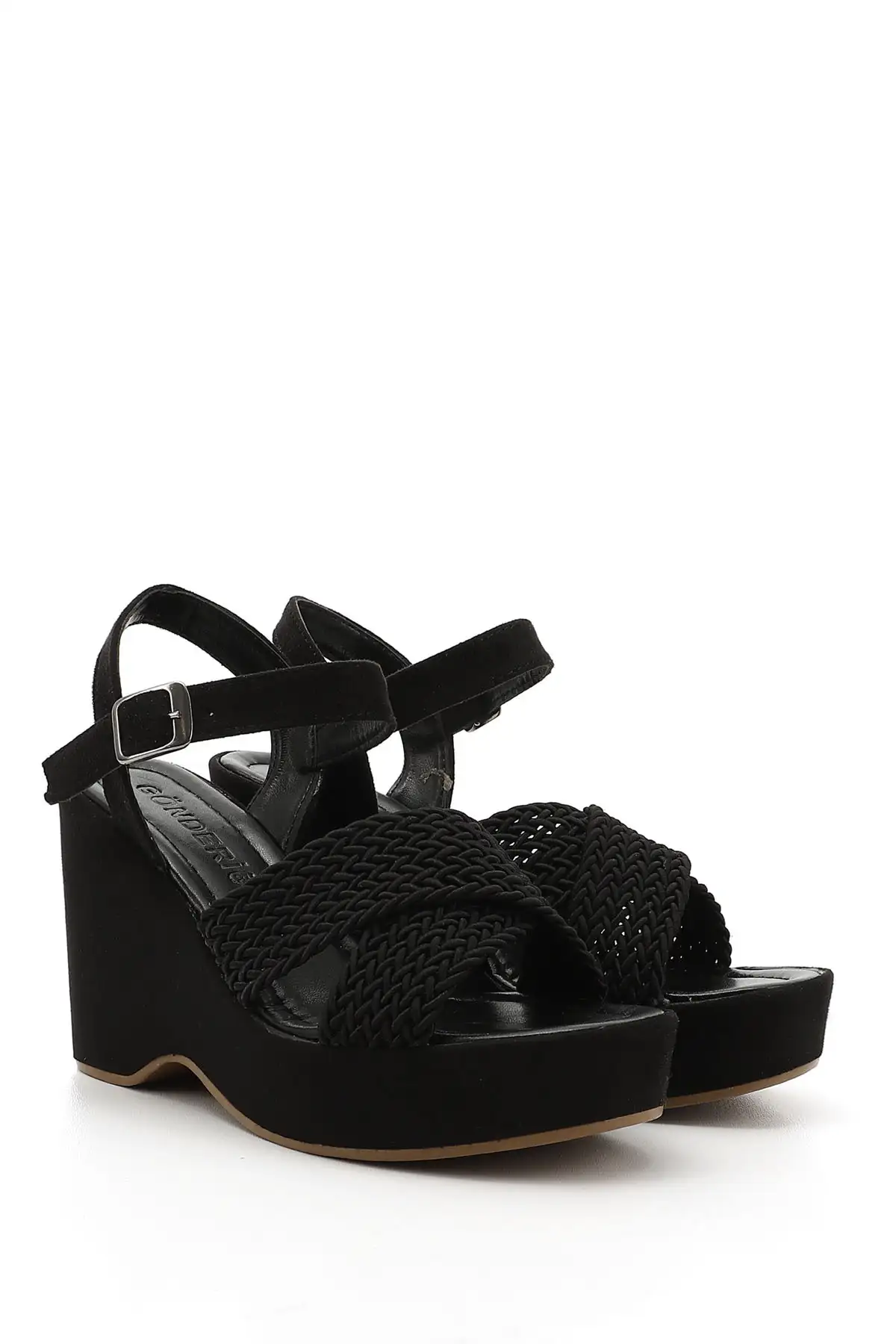 کفش صندل زنانه   / دخترانه با کفی بلند مشکی و بند بافته شده برند GÖNDERİ(R) - 8251 کفش صندل زنانه / دخترانه با کفی بلند مشکی و بند بافته شده برند GÖNDERİ(R) - 8251