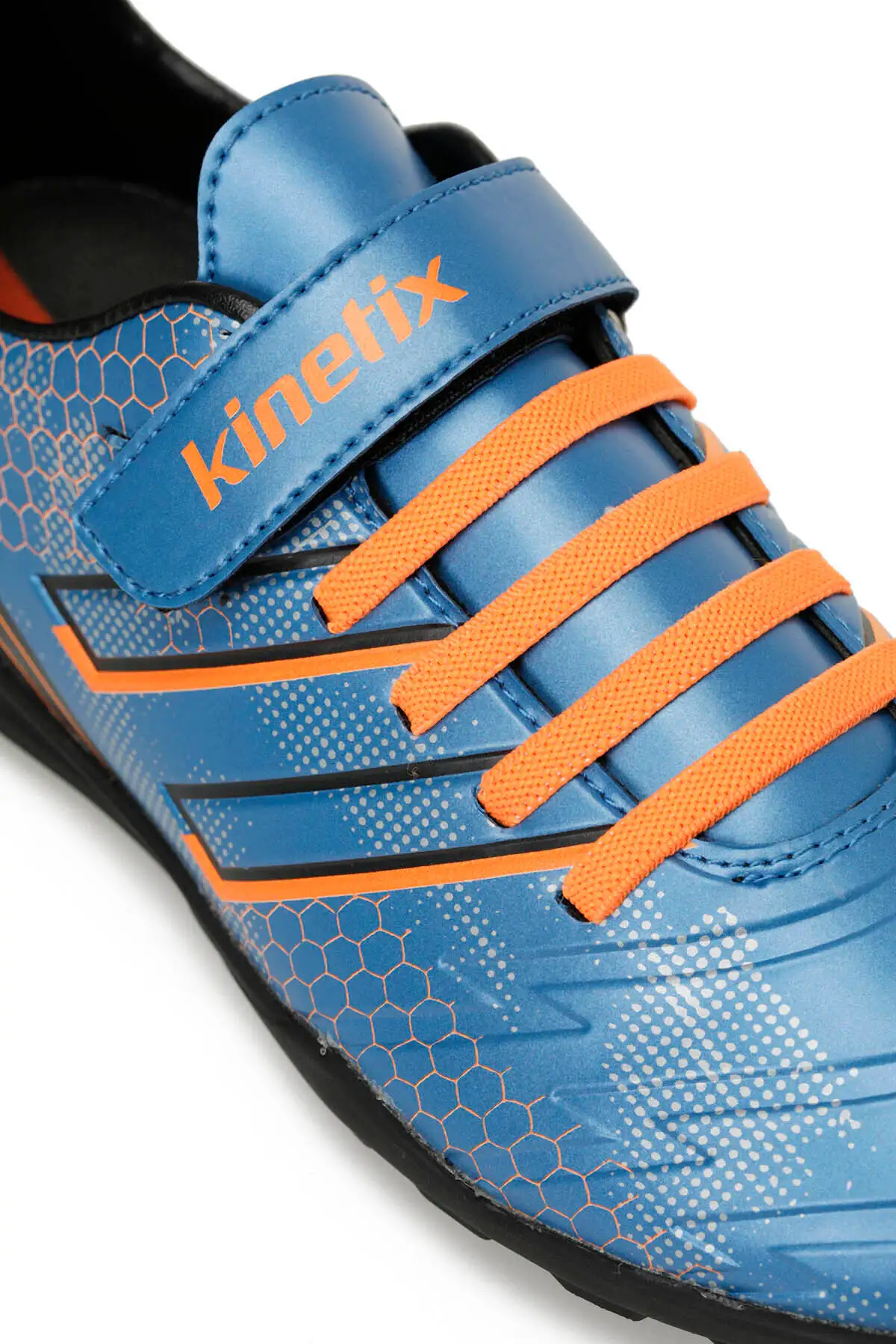 کفش فوتبال  فوتسال پسرانه Skıll Tf J F 5fx Saks برند Kinetix - 8189 کفش فوتبال فوتسال پسرانه Skıll Tf J F 5fx Saks برند Kinetix - 8189