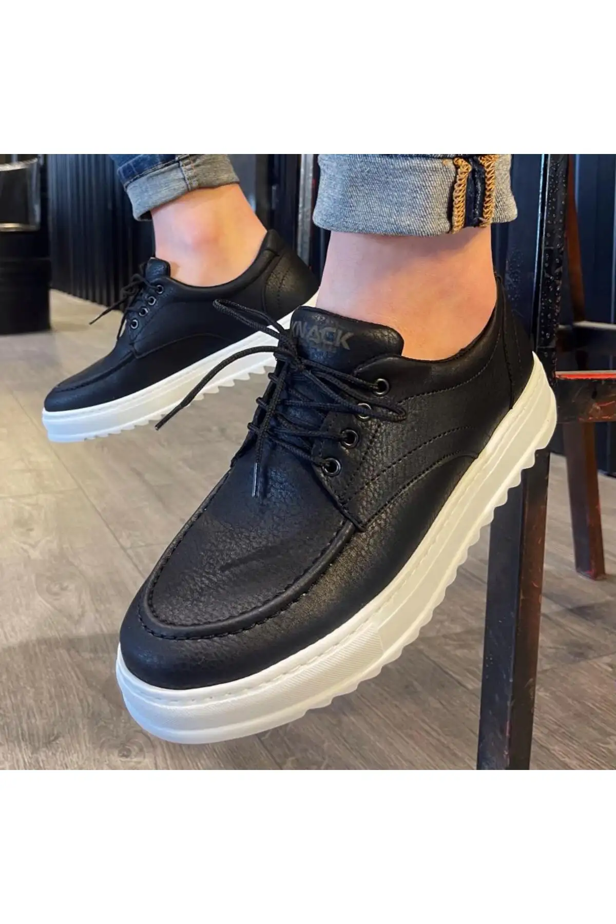 کفش سایز بزرگ مردانه KN-T12  کلاسیک  روزمره با بند CBT - سیاه برند Lucy Shoes - 7900 کفش سایز بزرگ مردانه KN-T12 کلاسیک روزمره با بند CBT - سیاه برند Lucy Shoes - 7900