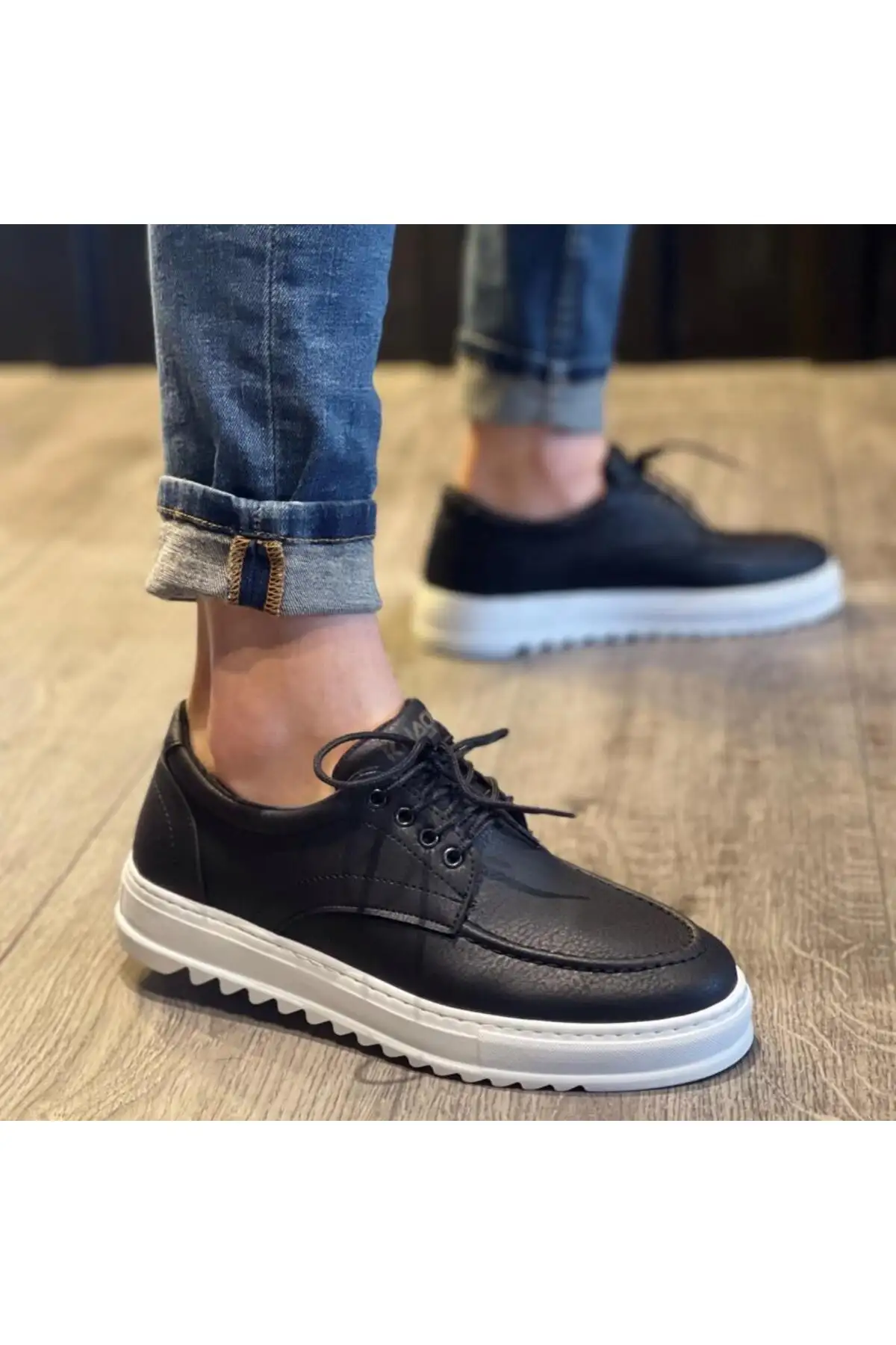 کفش سایز بزرگ مردانه KN-T12  کلاسیک  روزمره با بند CBT - سیاه برند Lucy Shoes - 7900 کفش سایز بزرگ مردانه KN-T12 کلاسیک روزمره با بند CBT - سیاه برند Lucy Shoes - 7900