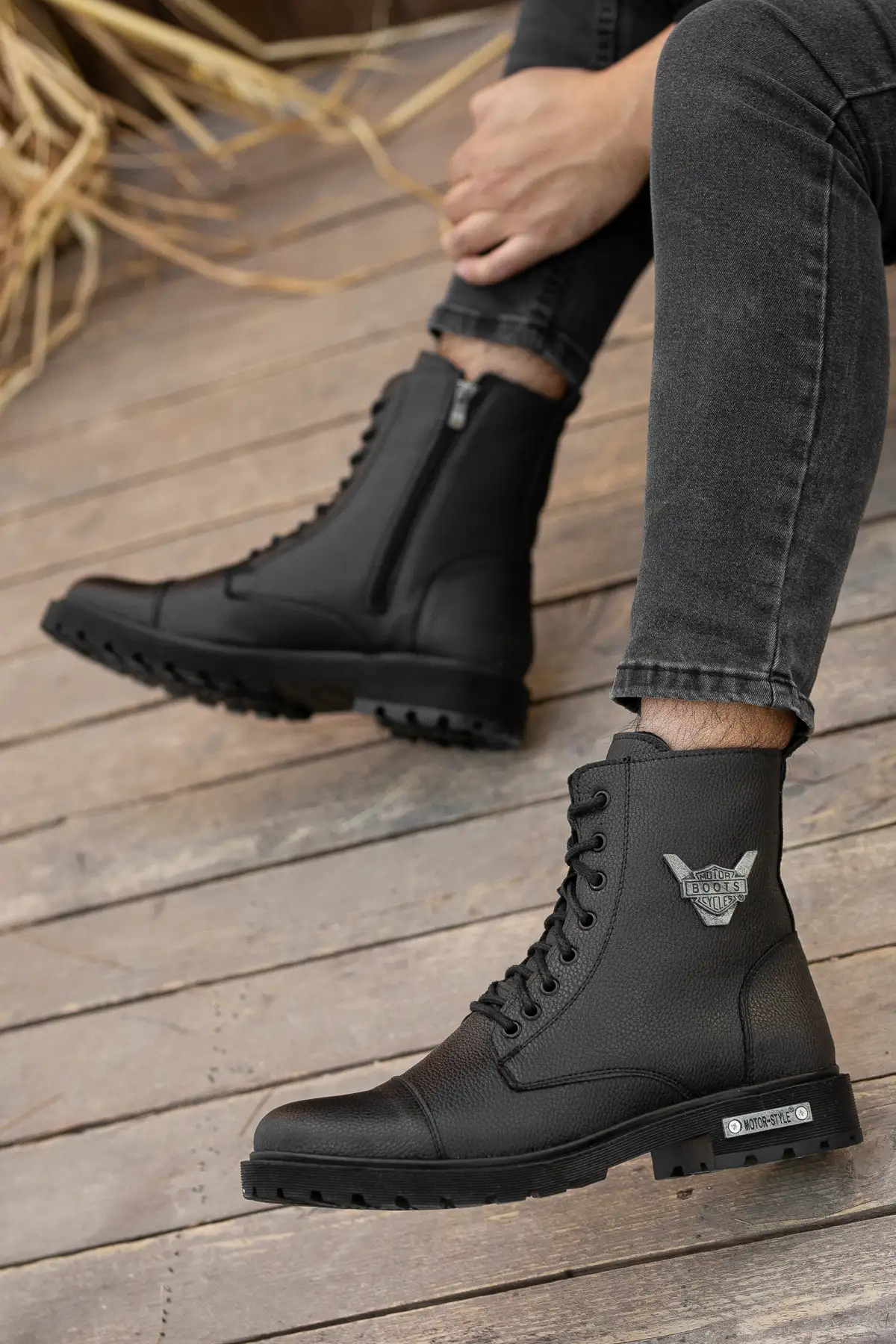 بوت مردانه  پاییزی با ضمانت، دارای خز، قابل انعطاف و ضد آب و سرما، با زیپ و بند و زیره غیر لغزنده برند Zegeshoes - 7584 بوت مردانه پاییزی با ضمانت، دارای خز، قابل انعطاف و ضد آب و سرما، با زیپ و بند و زیره غیر لغزنده برند Zegeshoes - 7584