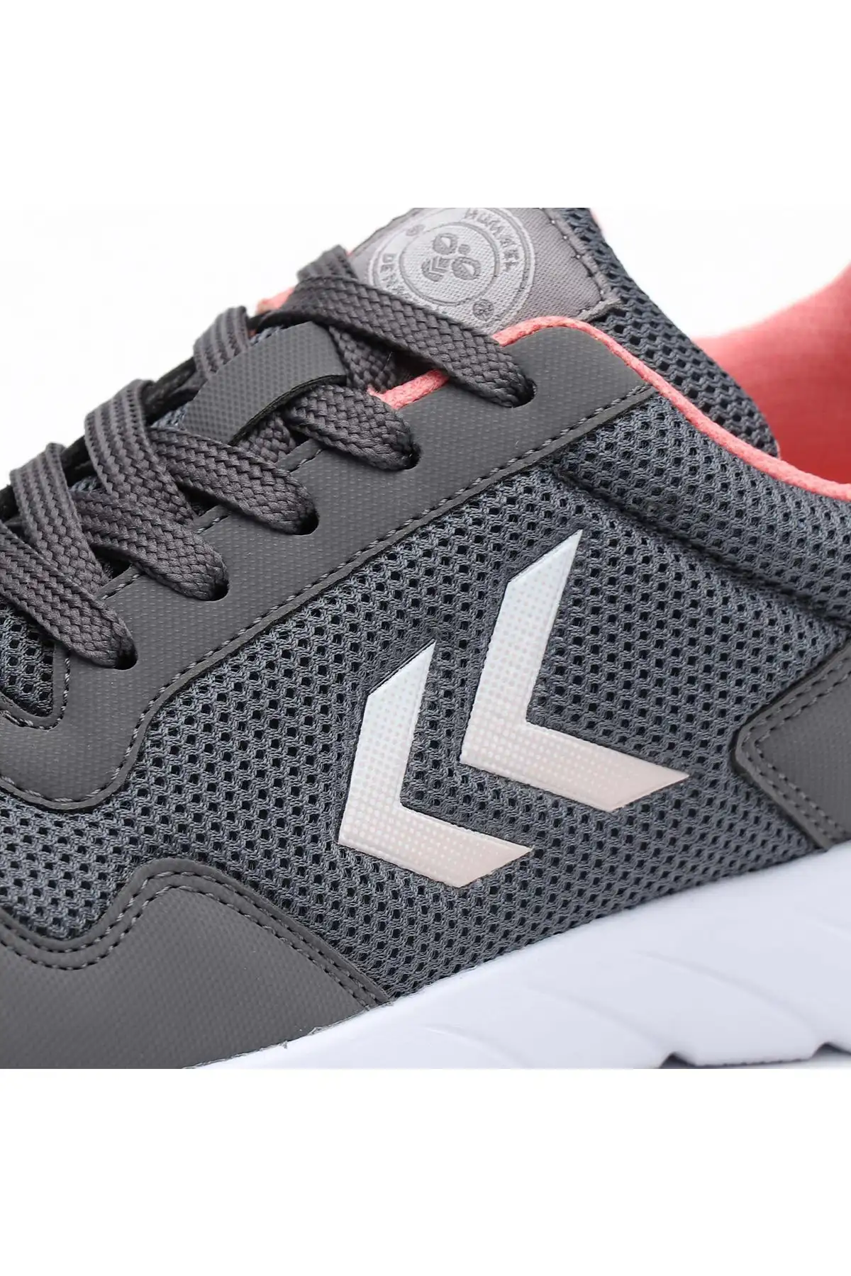 کفش اسپرت مردانه  ورزشی دلتا  و زنانه 212609-2060 برند hummel - 8032 کفش اسپرت مردانه ورزشی دلتا و زنانه 212609-2060 برند hummel - 8032