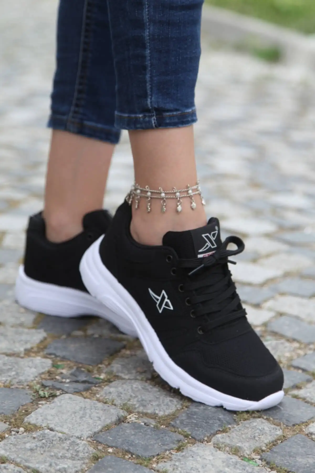 کفش کتانی زنانه  ورزشی زکستپ برند XStep - 7722 کفش کتانی زنانه ورزشی زکستپ برند XStep - 7722