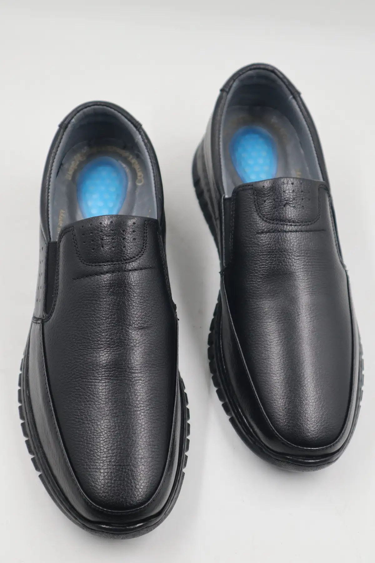 کفش سایز بزرگ مردانه  روزمره  مشکی ارتوپدیک از جنس چرم جلی و فوقالعاده راحت. برند nazenintasarımlar - 7866 کفش سایز بزرگ مردانه روزمره مشکی ارتوپدیک از جنس چرم جلی و فوقالعاده راحت. برند nazenintasarımlar - 7866