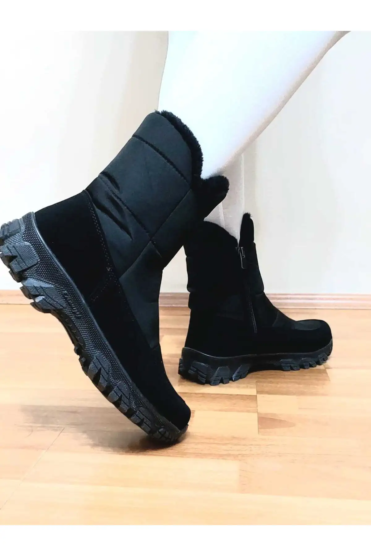 بوت و نیم بوت زنانه Bot  سیاه، ضد آب، با زیپ، راحت  انعطافپذیر، با کیفیت، دارای کفی ارتopedیک  غیر لغزنده. برند Ayakkabı Ülkesi - 8367 بوت و نیم بوت زنانه Bot سیاه، ضد آب، با زیپ، راحت انعطافپذیر، با کیفیت، دارای کفی ارتopedیک غیر لغزنده. برند Ayakkabı Ülkesi - 8367