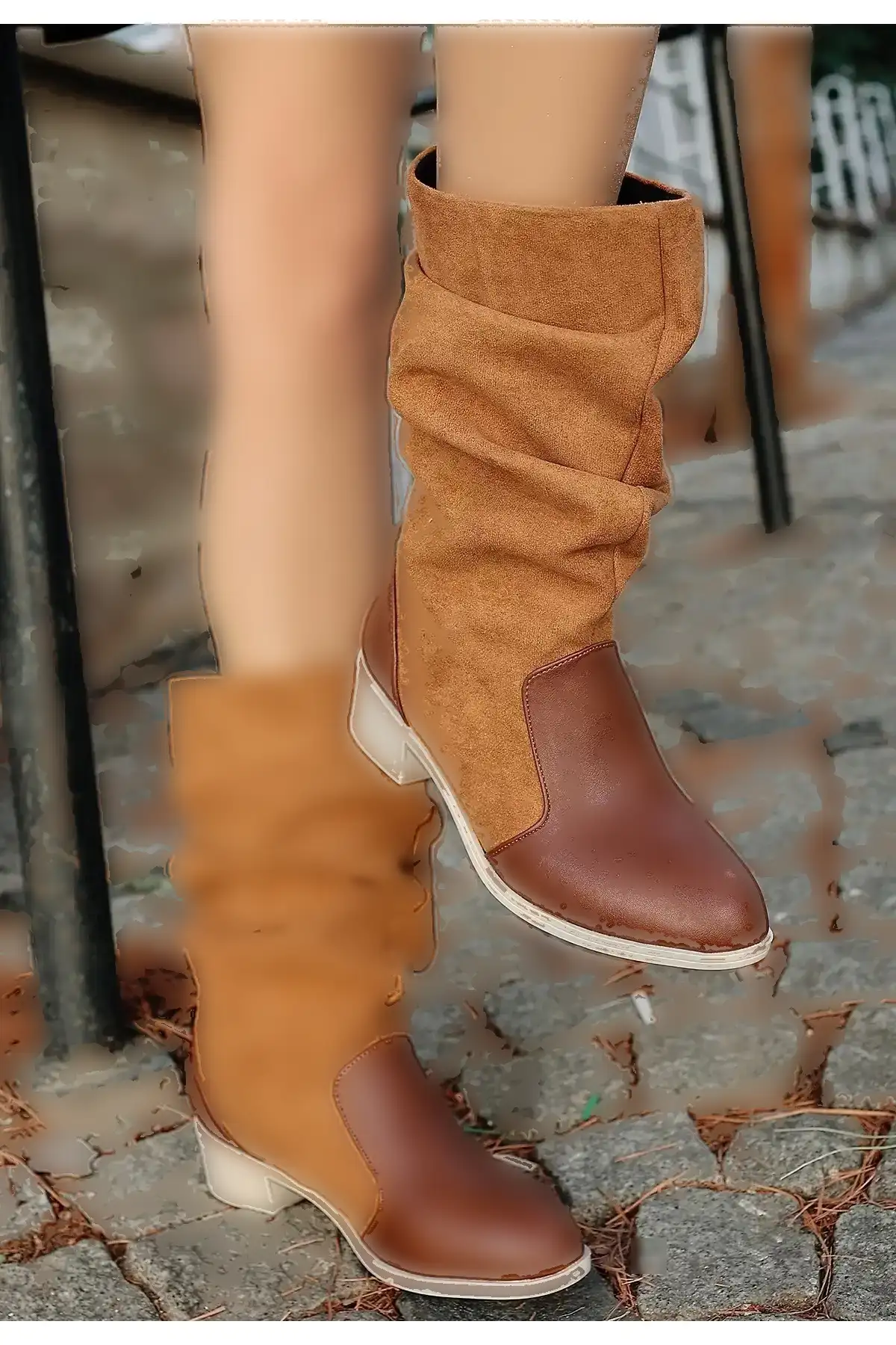 بوت و نیم بوت زنانه چکمه با جزئیات سئدی تابه جلین برند Genel Markalar - 8142 بوت و نیم بوت زنانه چکمه با جزئیات سئدی تابه جلین برند Genel Markalar - 8142