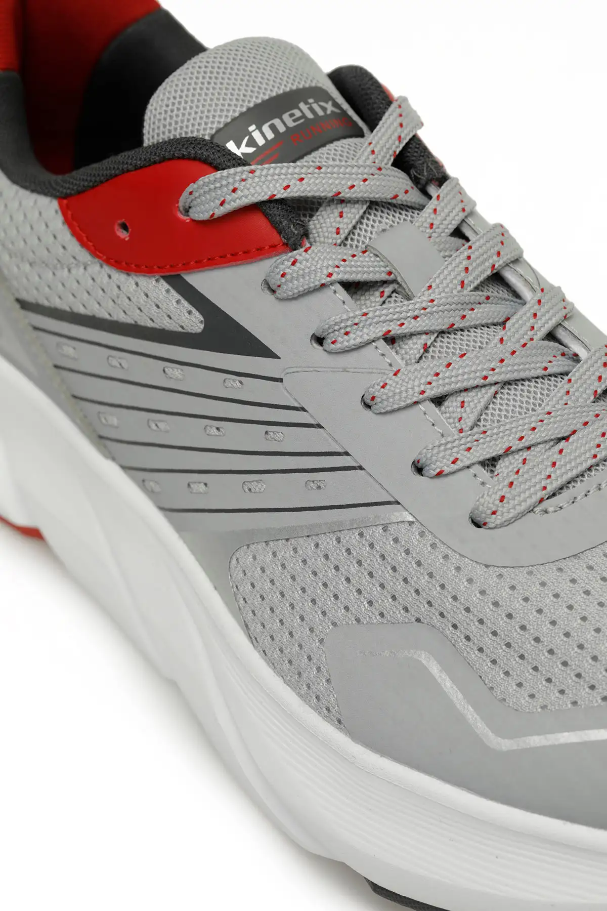 کفش اسپرت مردانه  ورزشی  SOPHISTIC TX 5FX خاکستری  برند Kinetix - 8047 کفش اسپرت مردانه ورزشی SOPHISTIC TX 5FX خاکستری برند Kinetix - 8047