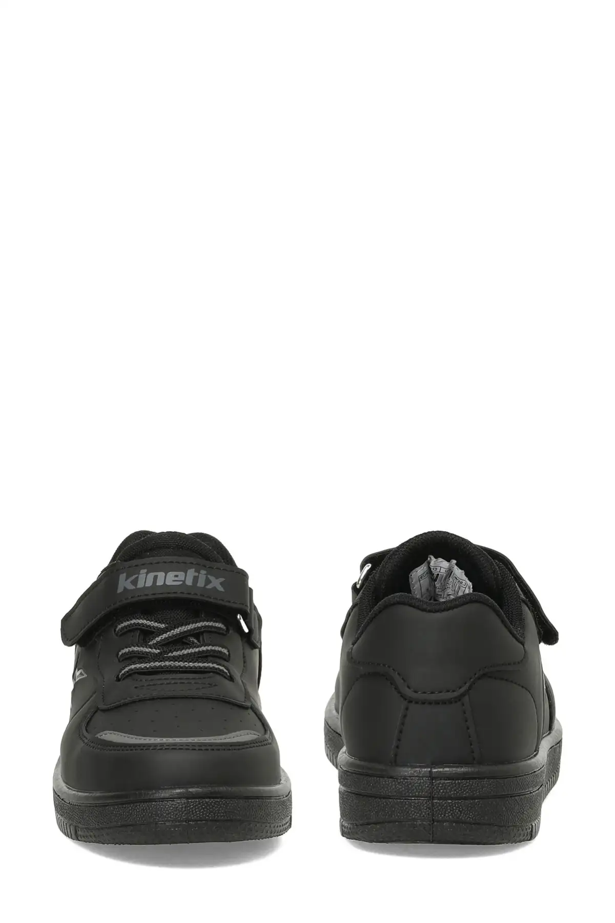 کفش پسرانه  ورزشی  مشکی KALEN PU ENJ F 5PR برند Kinetix - 8296 کفش پسرانه ورزشی مشکی KALEN PU ENJ F 5PR برند Kinetix - 8296