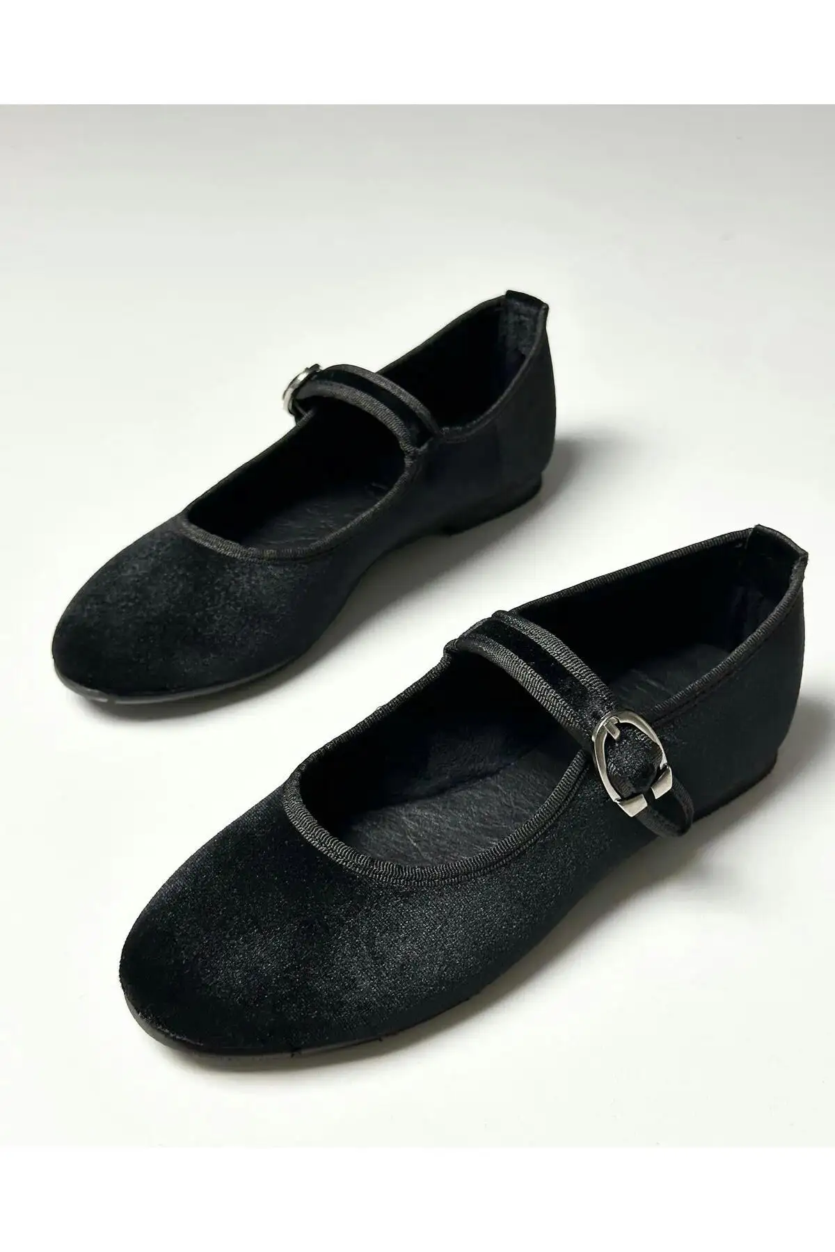 کفش تخت زنانه بالتین  مری جین بیز - مخملی سیاه برند Zuum - 8333 کفش تخت زنانه بالتین مری جین بیز - مخملی سیاه برند Zuum - 8333