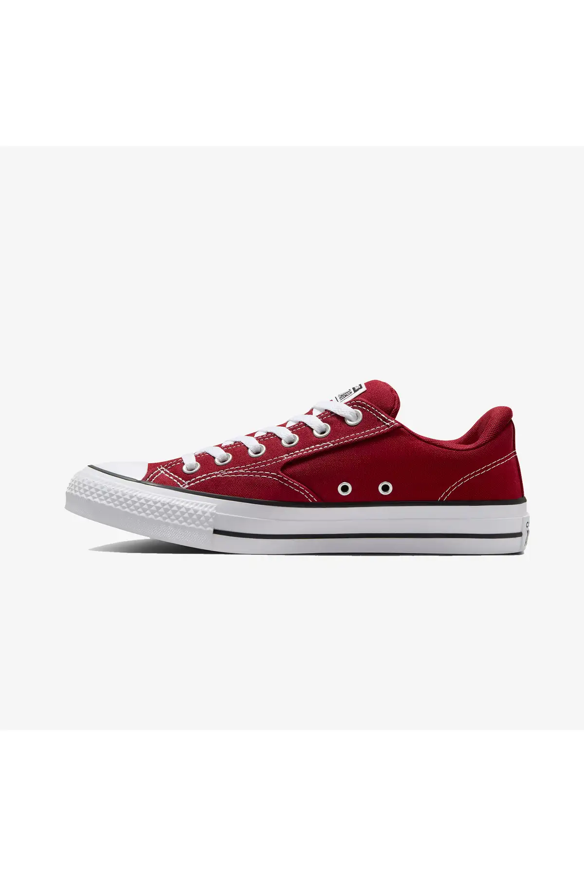 کفش کتانی زنانه  قرمز مالدن استریت برای همه برند Converse - 7947 کفش کتانی زنانه قرمز مالدن استریت برای همه برند Converse - 7947