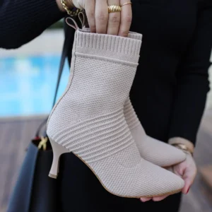 بوت و نیم‌ بوت زنانه دُریا با پاشنه بلند ریه نخی برند SHOEMARK - 7835