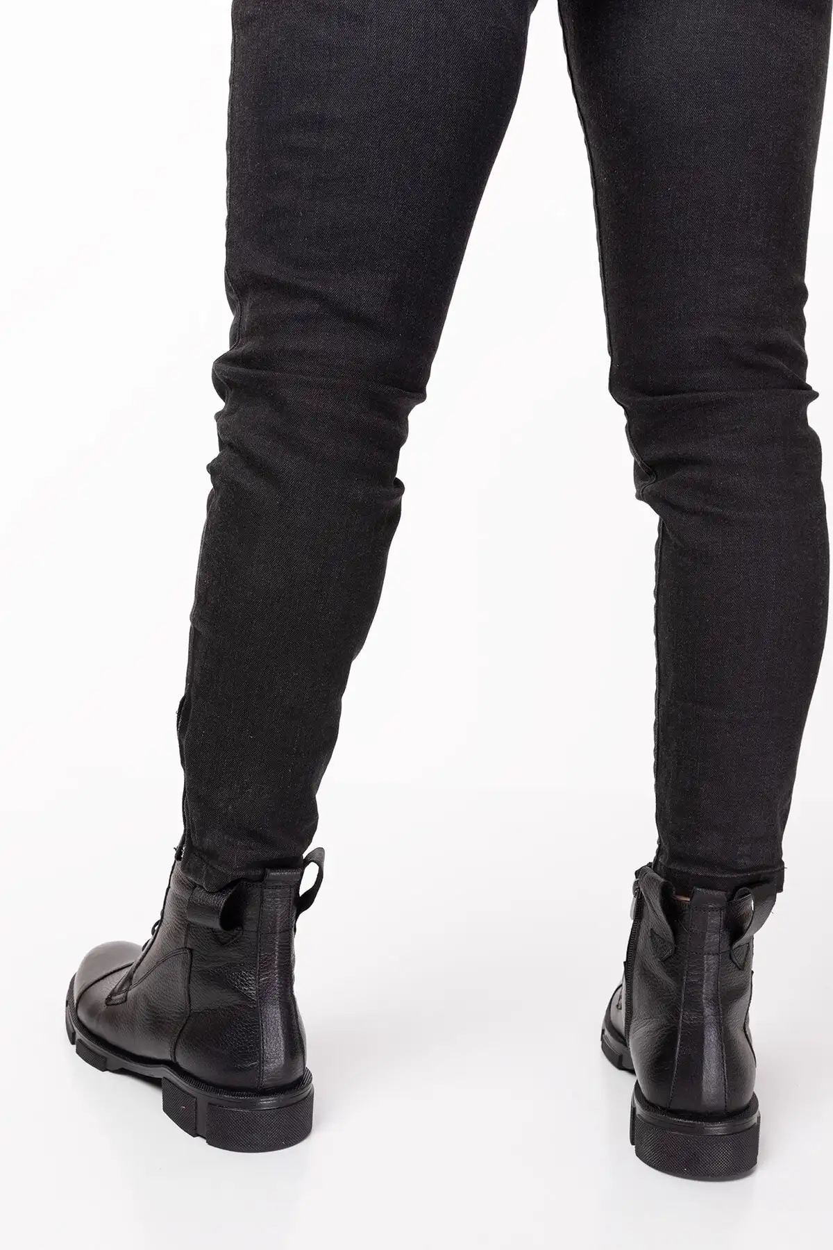 بوت مردانه  چرمی واقعی با داخلی پشمی ضد آب و ضد سرما برند depderi - 7600 بوت مردانه چرمی واقعی با داخلی پشمی ضد آب و ضد سرما برند depderi - 7600