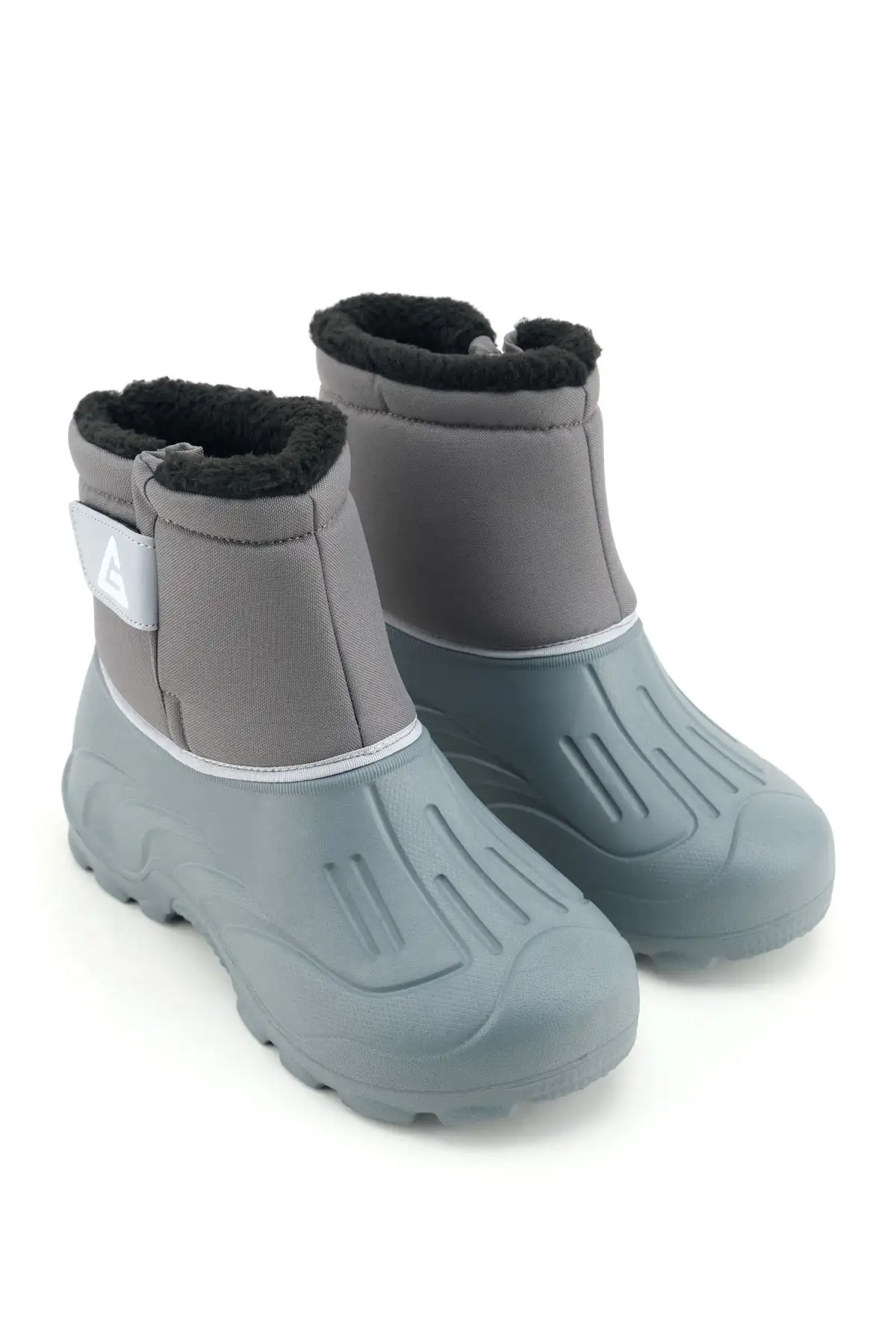 کفش سایز بزرگ مردانه زمستانی با داخل پشمی، ضد آب، با بند چسبی و قابل تنظیم در ناحیه مچ، مناسب برای استفاده روزانه برند Gezer - 7884