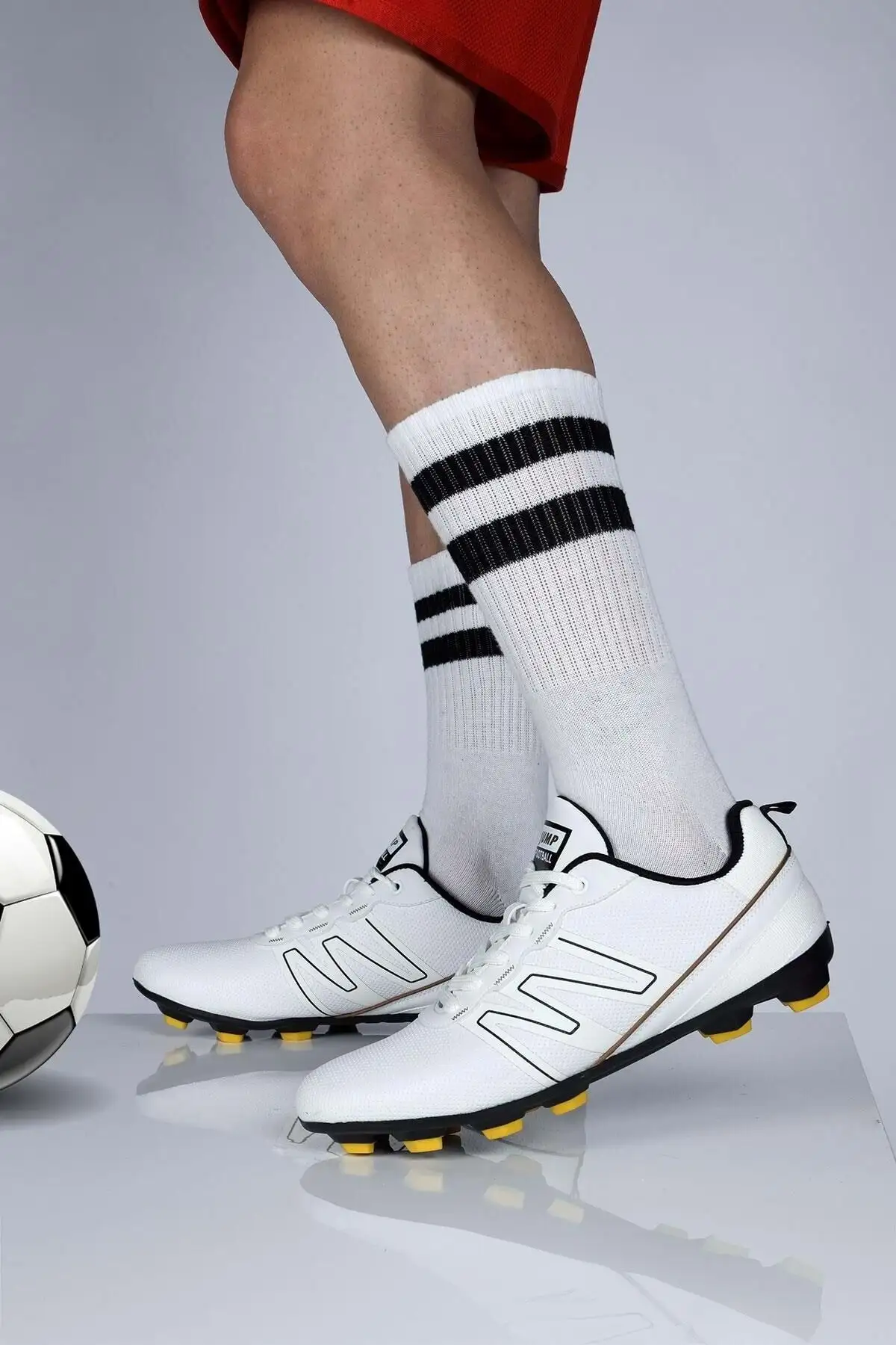 کفش فوتبال مردانه کد 28524 رنگ سفید برند Jump - 8169