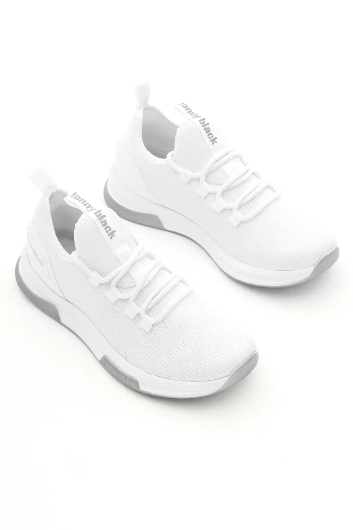 کفش کتانی زنانه  ورزشی با زیره پلی و بنددار از جنس پارچه قابل تنفس سفید برای استفاده عمومی برند Tonny Black - 7956 کفش کتانی زنانه ورزشی با زیره پلی و بنددار از جنس پارچه قابل تنفس سفید برای استفاده عمومی برند Tonny Black - 7956