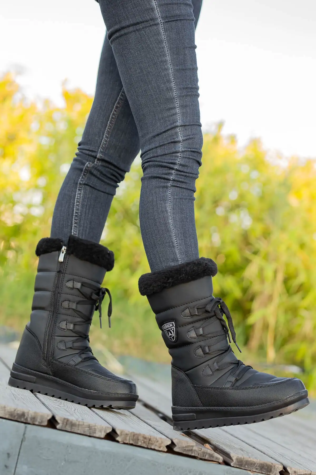 بوت و نیم بوت زنانه  برفی  پشمی مشکی برند Ccway - 7712 بوت و نیم بوت زنانه برفی پشمی مشکی برند Ccway - 7712