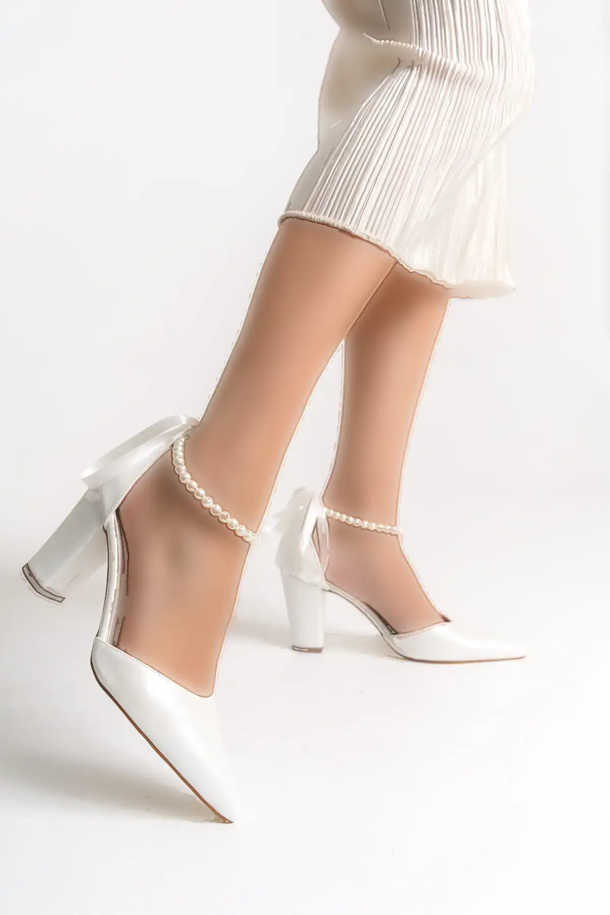 کفش پاشنه بلند زنانه  عروسی پاشنه  مخصوص روزهای ویژه برای عروس برند FOLLOWIN - 7987 کفش پاشنه بلند زنانه عروسی پاشنه مخصوص روزهای ویژه برای عروس برند FOLLOWIN - 7987