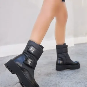 بوت و نیم‌ بوت زنانه برفی فصل جدید برند Aleza Shoes - 7658