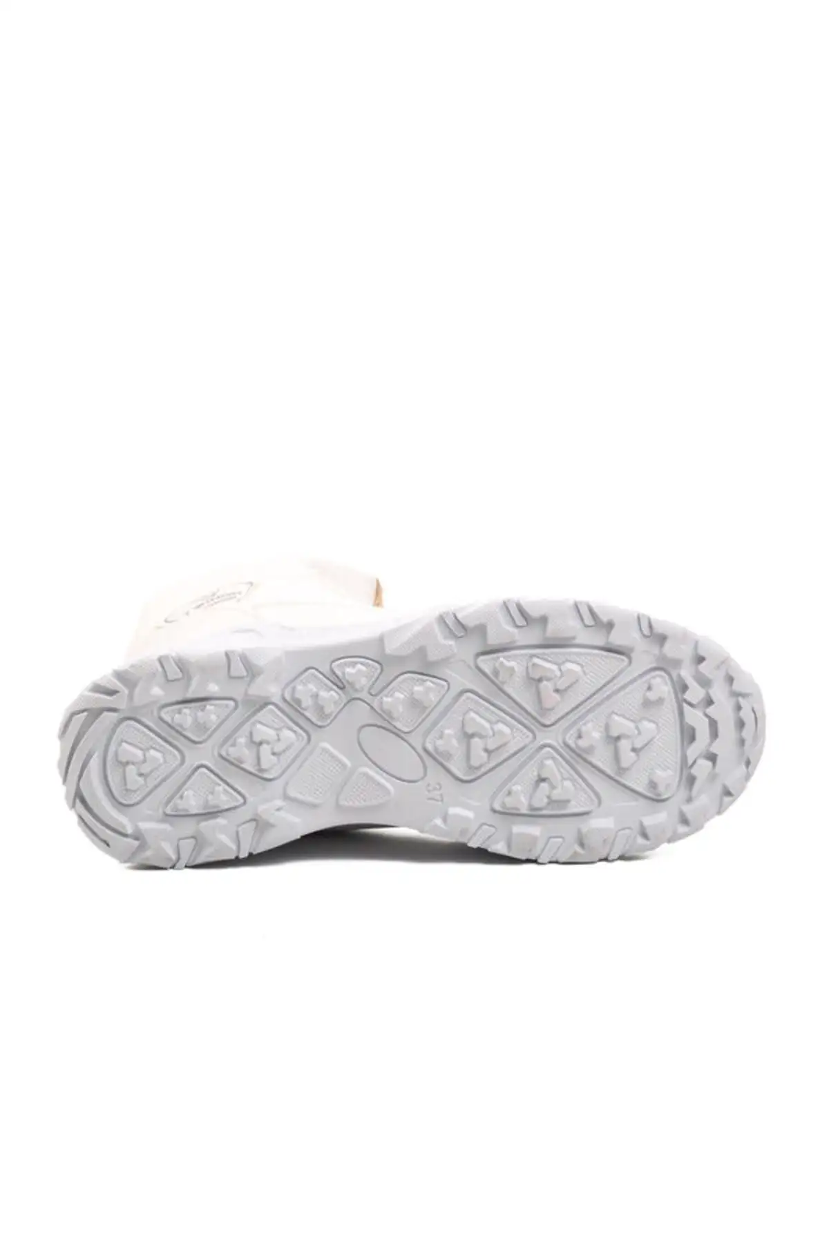 بوت و نیم بوت زنانه کفش برفی  سفید با داخل پشمی برند WALKWAY - 7690 بوت و نیم بوت زنانه کفش برفی سفید با داخل پشمی برند WALKWAY - 7690