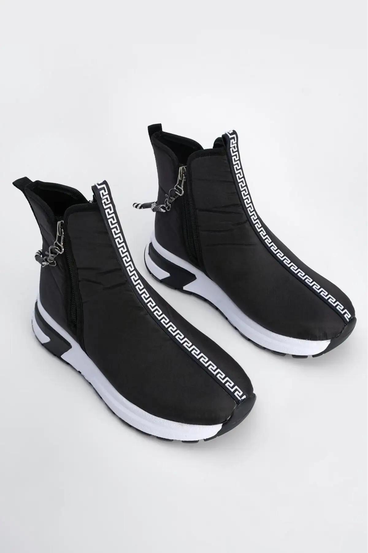 بوت و نیم بوت زنانه  رزمره  با پارچه چتری  زیپ دتایی برند LABRONA - 7681 بوت و نیم بوت زنانه رزمره با پارچه چتری زیپ دتایی برند LABRONA - 7681