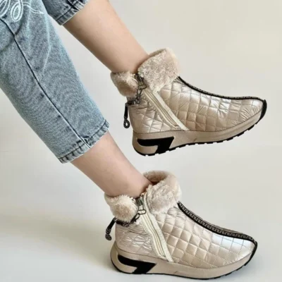 بوت و نیم‌ بوت زنانه رزمره با داخل خزدار برند LABRONA - 8375