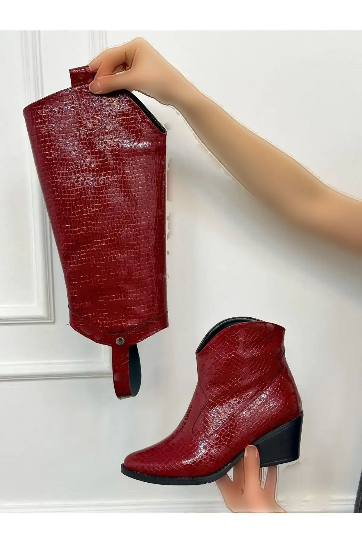 بوت و نیم‌ بوت زنانه چکمه د قطعه‌ای طرح کرک برد (ارزلا) برند ERVANIN BUTİĞİ - 8110