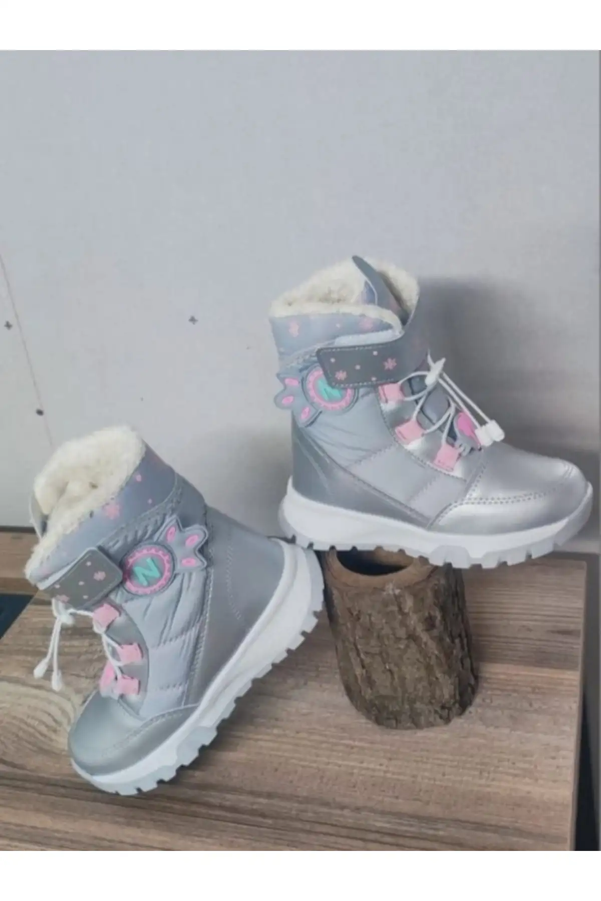 بوت بچگانه  پشمی صورتی دخترانه با طراحی یخی برند McDark - 7623 بوت بچگانه پشمی صورتی دخترانه با طراحی یخی برند McDark - 7623