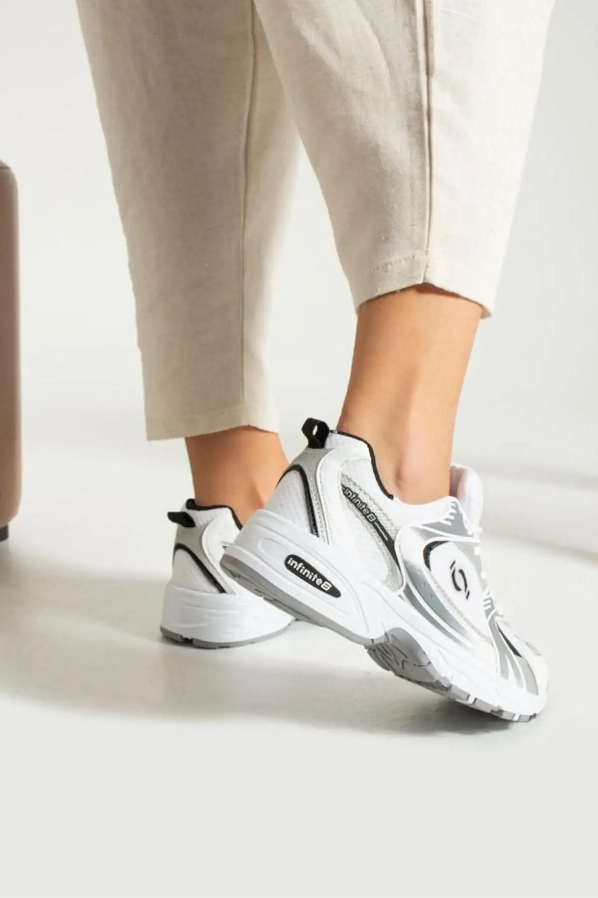 کفش کتانی زنانه  ورزشی اورتopedیک نخی برای پیادهروی، مناسب برای زنان و مردان،  اسنیکر روزمره برند infinite8 - 7716 کفش کتانی زنانه ورزشی اورتopedیک نخی برای پیادهروی، مناسب برای زنان و مردان، اسنیکر روزمره برند infinite8 - 7716