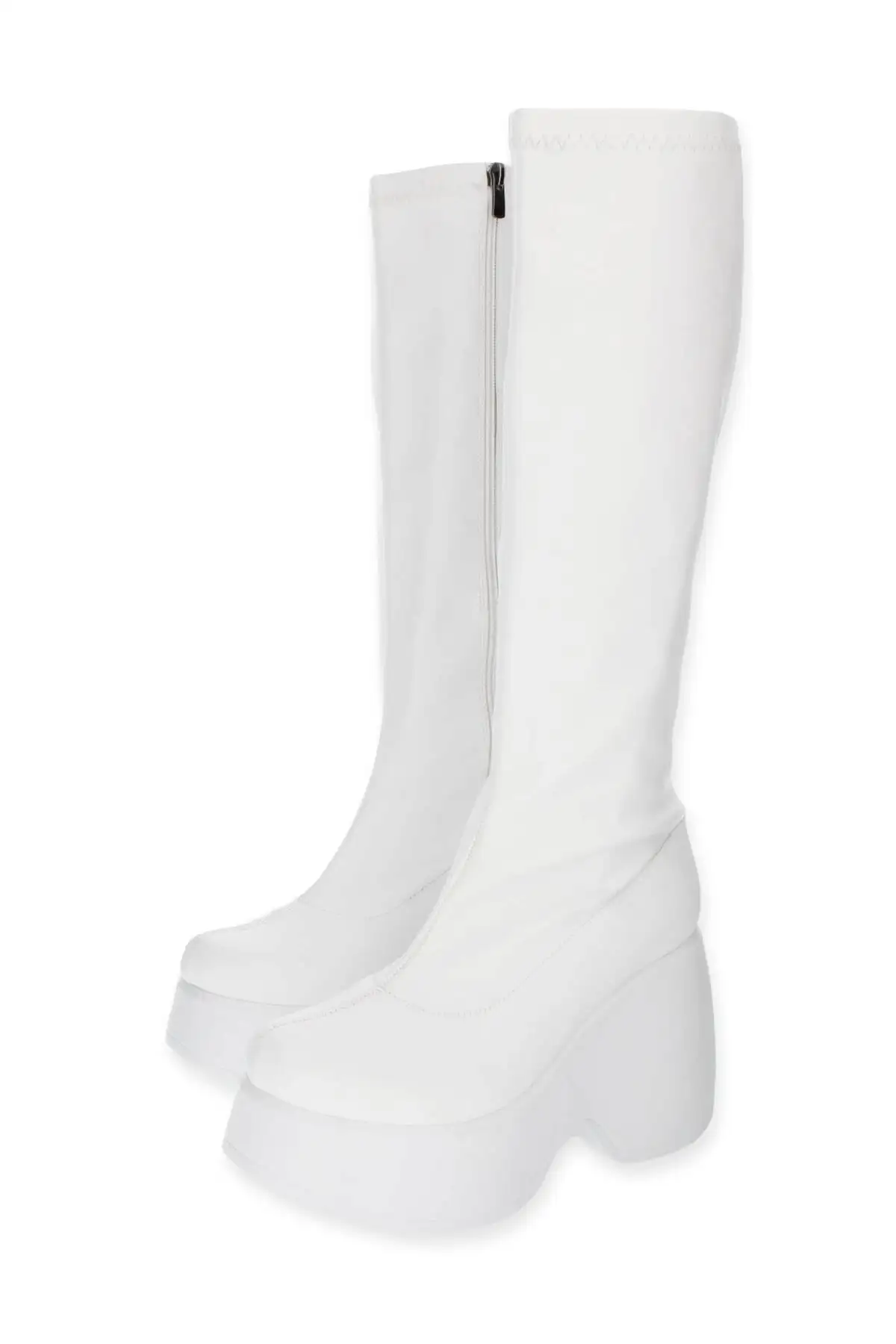 بوت و نیم بوت زنانه   سفید با زیره ضخیم  زیپ تا زیر زان برند CZ London - 8124 بوت و نیم بوت زنانه سفید با زیره ضخیم زیپ تا زیر زان برند CZ London - 8124