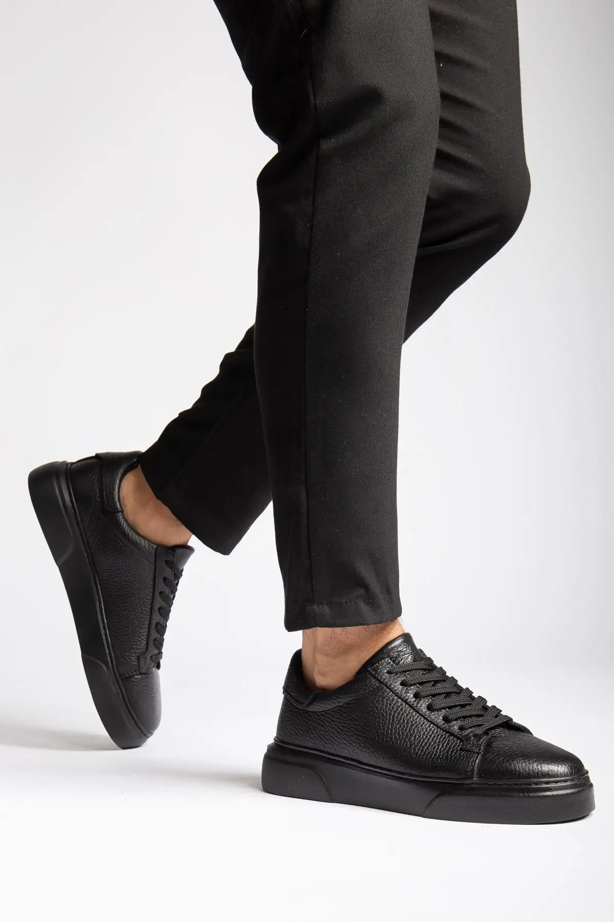 کفش سایز بزرگ مردانه چرم طبیعی با کفی ضخیم و دوخت کناری برند depderi - 7862