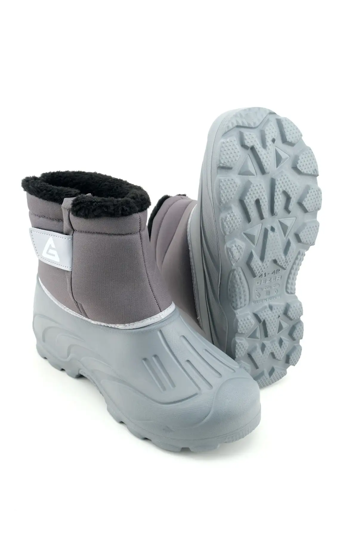 کفش سایز بزرگ مردانه زمستانی با داخل پشمی، ضد آب، با بند چسبی و قابل تنظیم در ناحیه مچ، مناسب برای استفاده روزانه برند Gezer - 7884