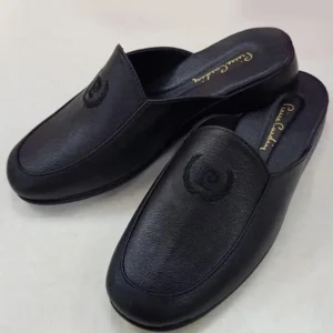 کفش سایز بزرگ مردانه راحتی چرم با نشان دامادی برند Pierre Cardin - 7896