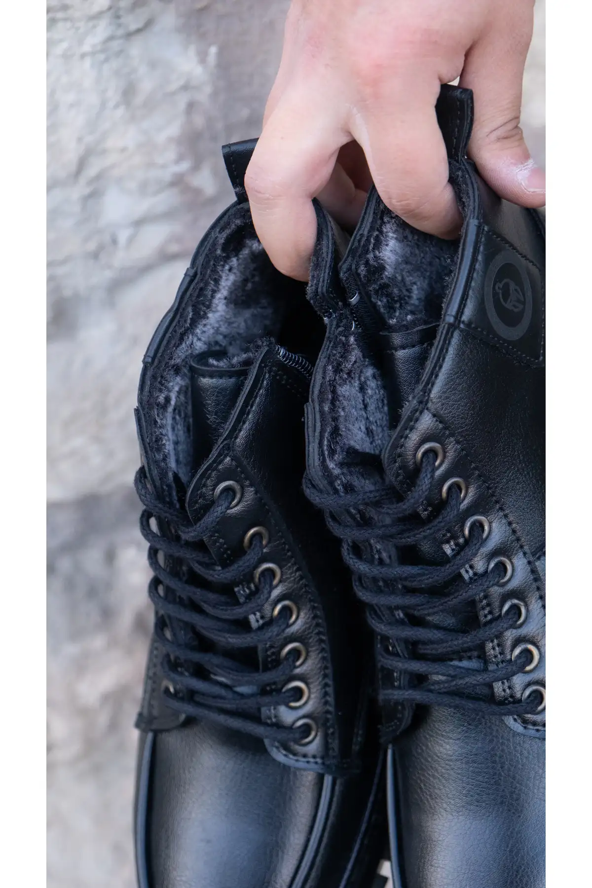 بوت مردانه  ضدآب و ضدسرما  با فُرم زیپ و بنددار اسپارتا برند GERALT - 8347 بوت مردانه ضدآب و ضدسرما با فُرم زیپ و بنددار اسپارتا برند GERALT - 8347