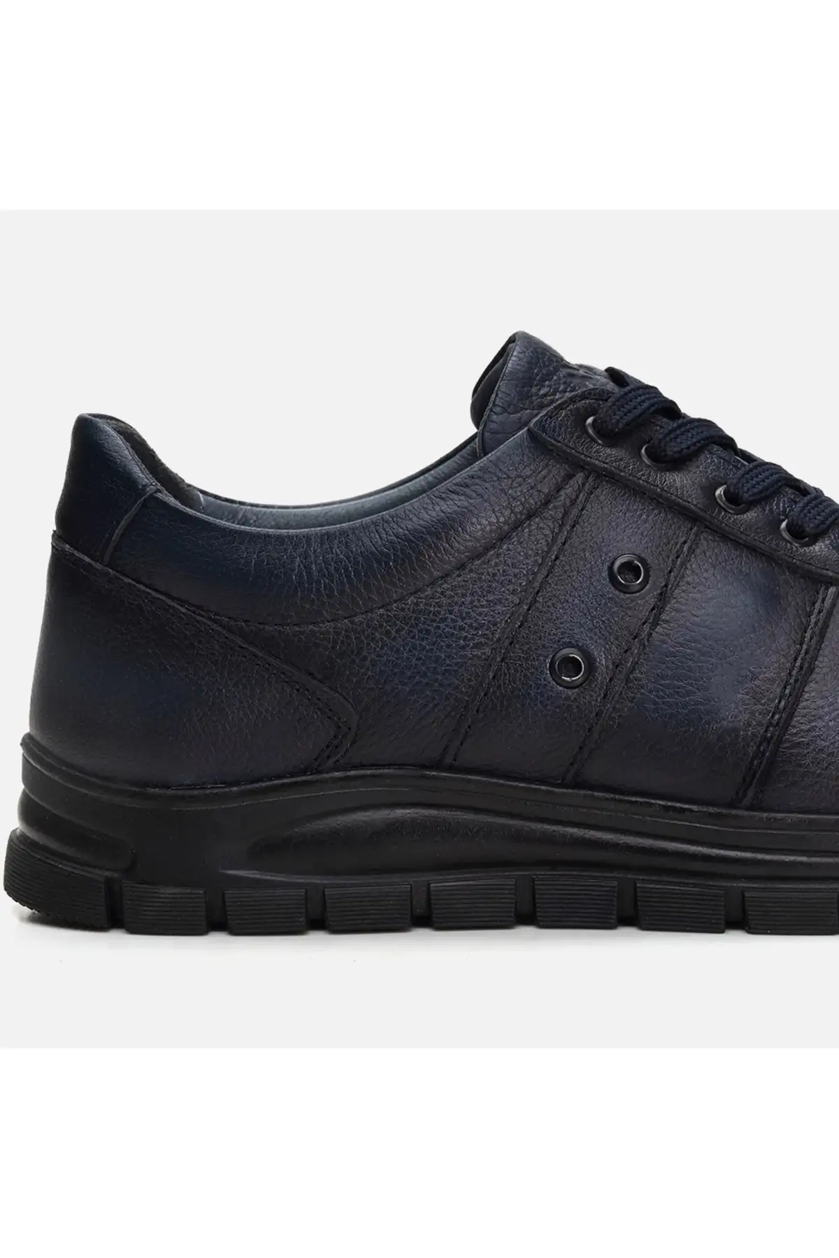 کفش اسپرت مردانه چرم طبیعی سرمه‌ای برند Hotiç - 7735