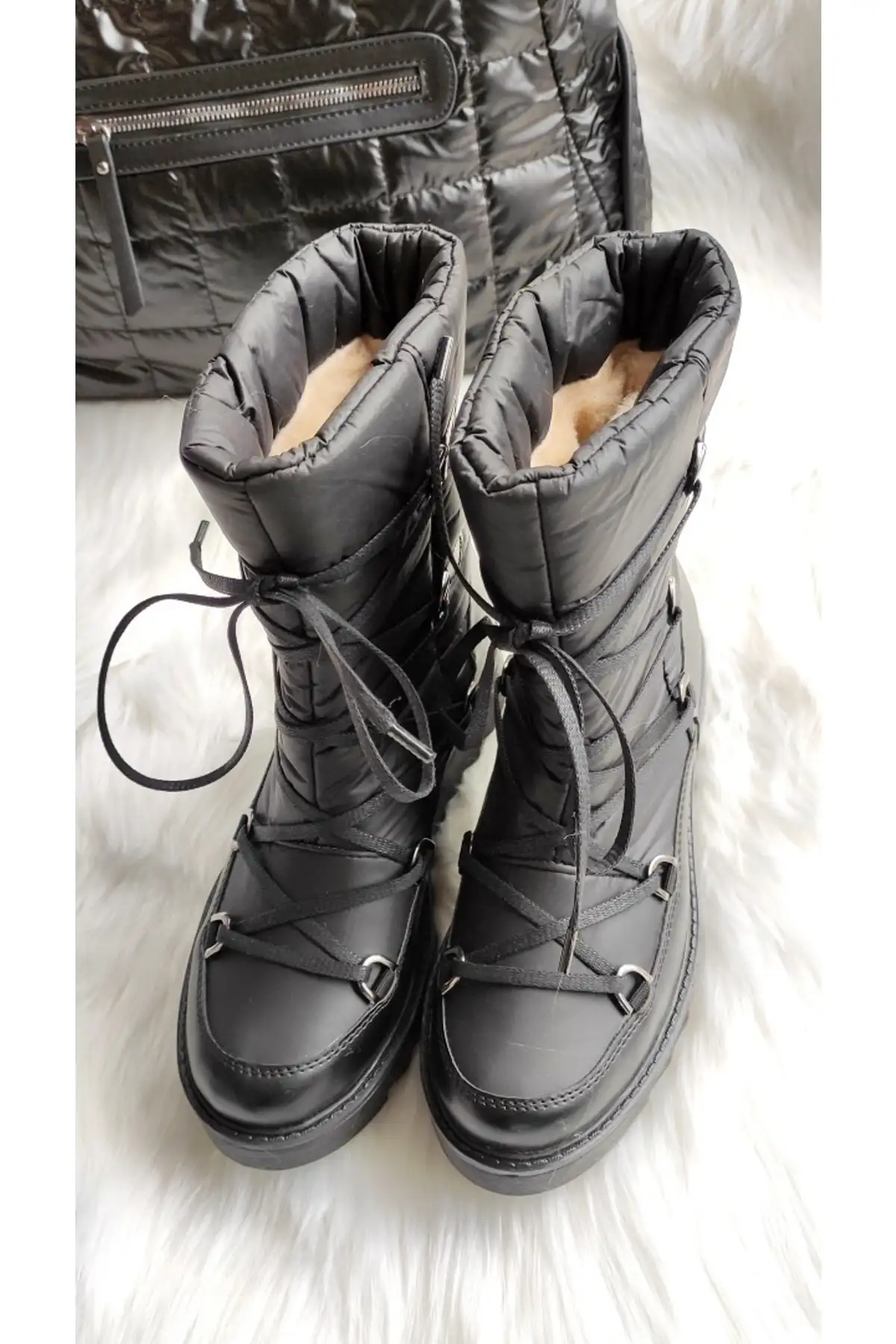 بوت و نیم بوت زنانه کفش برفی  با جزئیات بند برند Genel Markalar - 7674 بوت و نیم بوت زنانه کفش برفی با جزئیات بند برند Genel Markalar - 7674