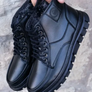 بوت مردانه ضدآب و ضدسرما با فُرم زیپ و بنددار اسپارتا برند GERALT - 8347