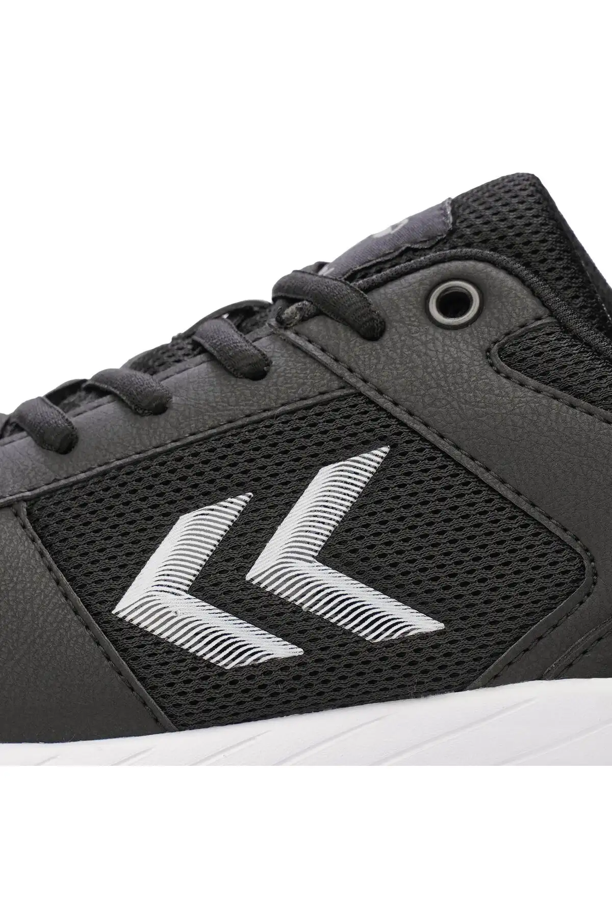 کفش اسپرت مردانه  ورزشی مشکی کوین یونیسکس برند hummel - 7738 کفش اسپرت مردانه ورزشی مشکی کوین یونیسکس برند hummel - 7738