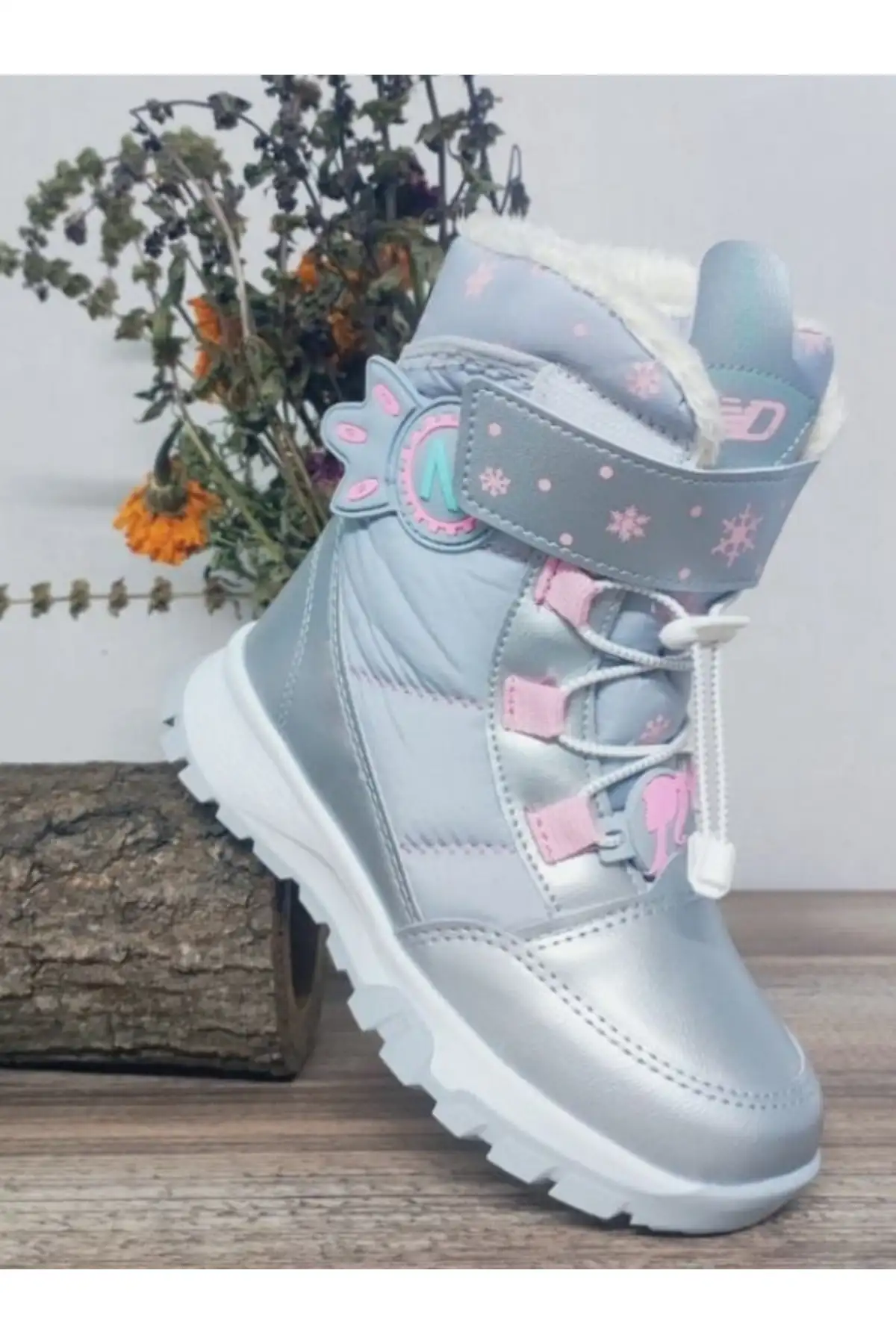 بوت بچگانه  پشمی صورتی دخترانه با طراحی یخی برند McDark - 7623 بوت بچگانه پشمی صورتی دخترانه با طراحی یخی برند McDark - 7623