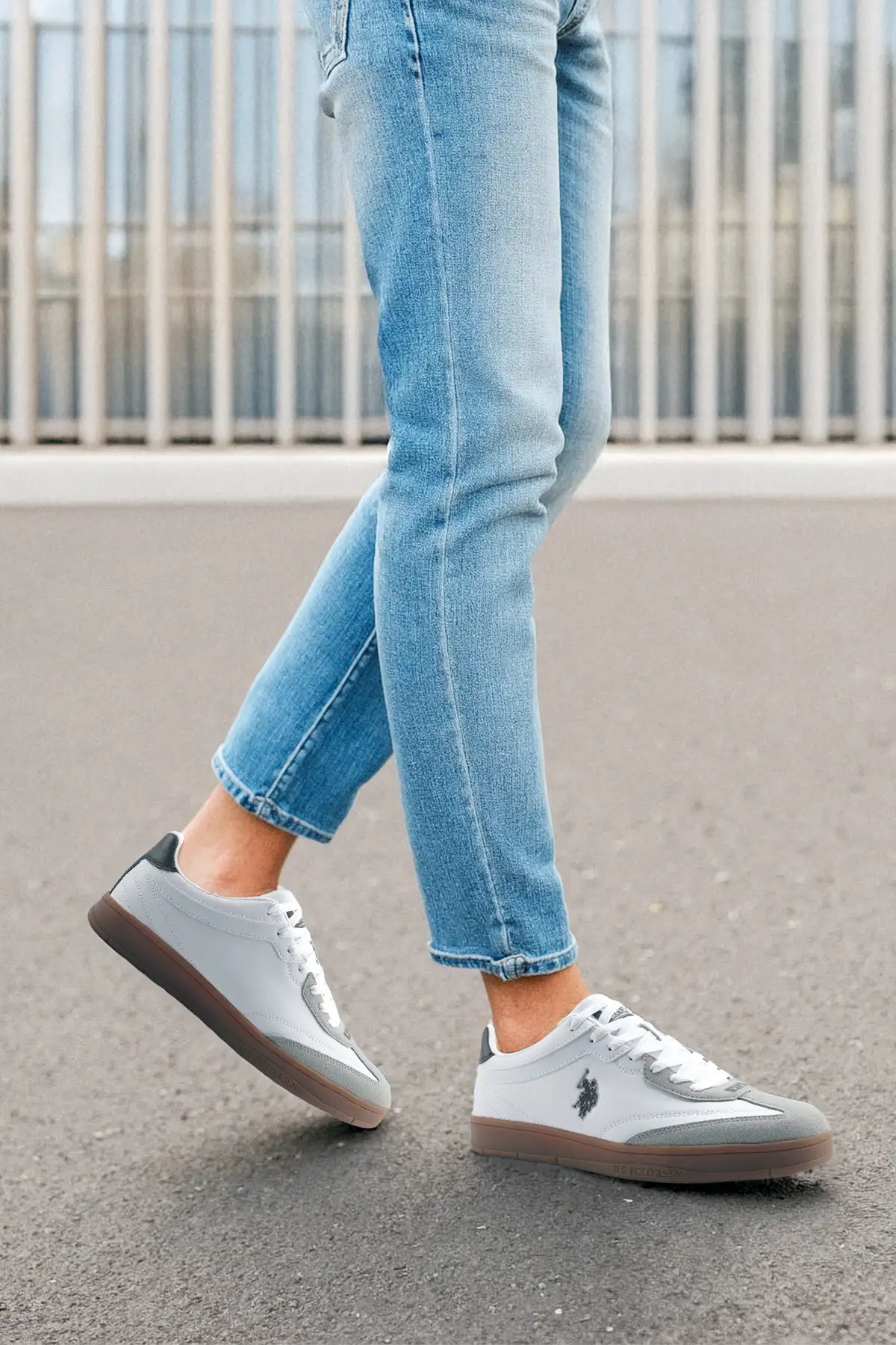 کفش سایز بزرگ مردانه  ورزشی  سفید VALE 5FX برند U.S. Polo Assn. - 7899 کفش سایز بزرگ مردانه ورزشی سفید VALE 5FX برند U.S. Polo Assn. - 7899