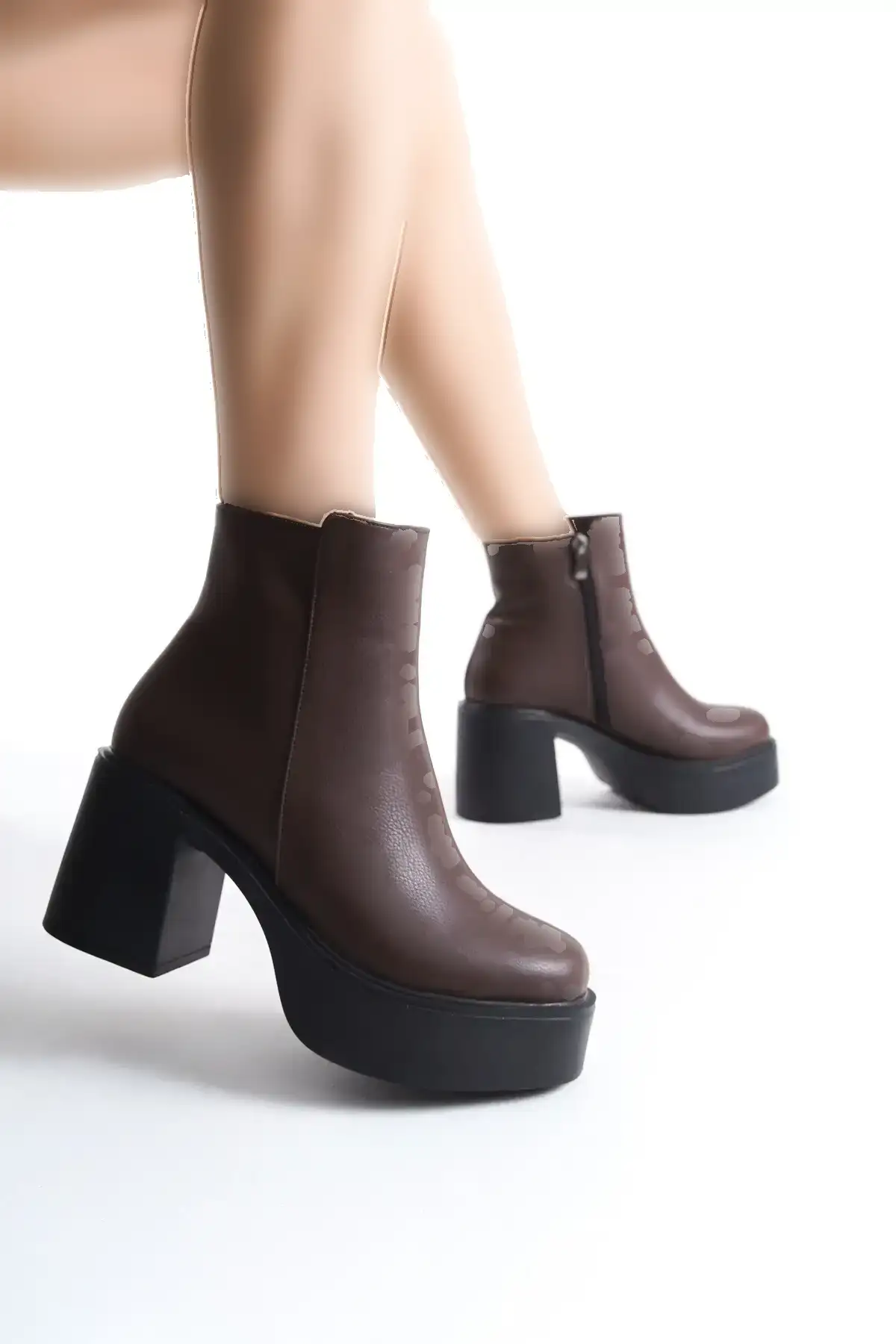 بوت و نیم‌ بوت زنانه پلتفرم با ساقه راحت رنگ قهه‌ای تیره Hancez برند Modabuymus - 7763